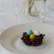 Nidi di cioccolato ( decorazione tavola di Pasqua )
